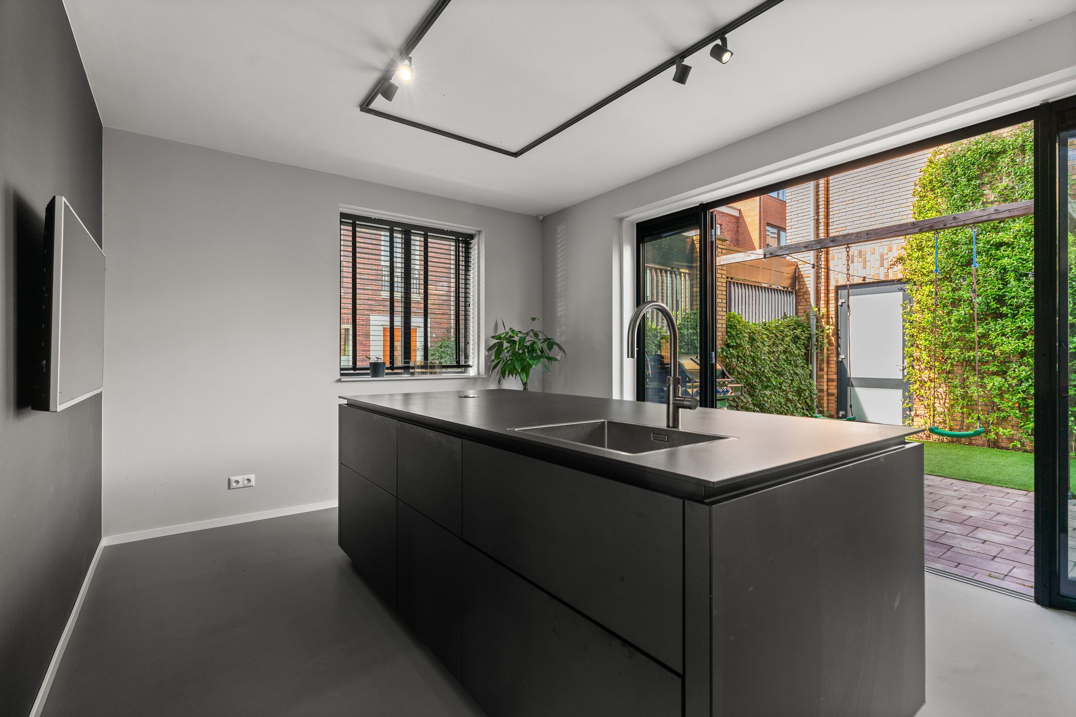 Foto 15 van Jan Nieraethstraat 84