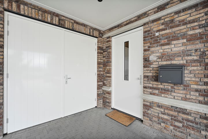 Foto 8 van Burcht 75