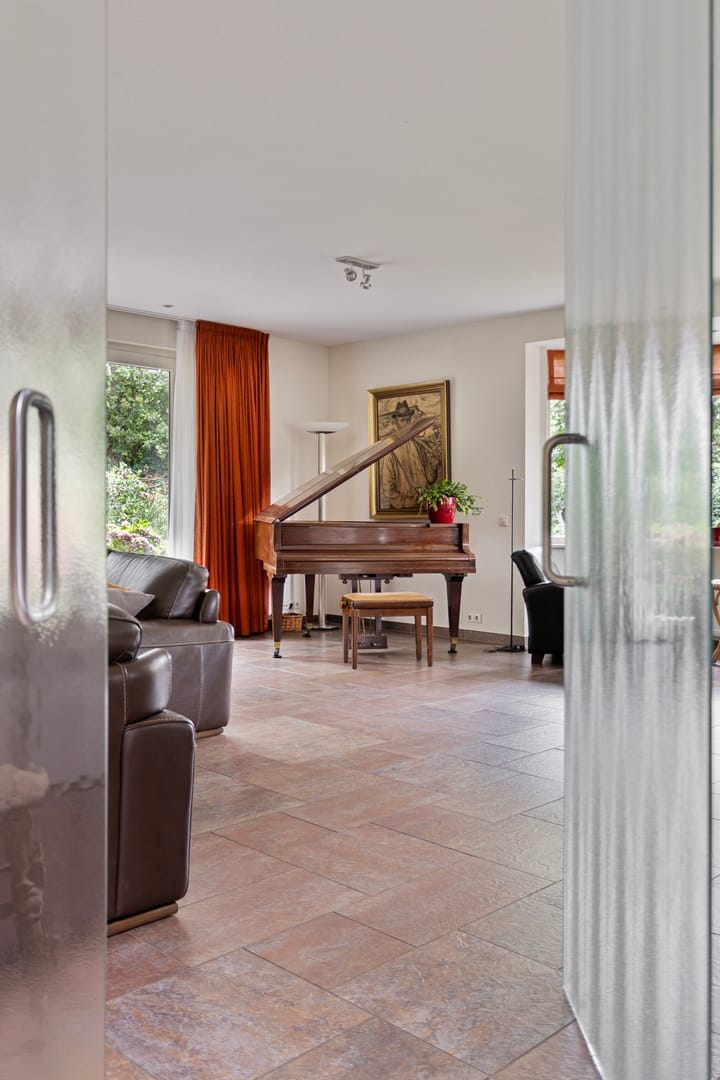 Foto 16 van Westerenbanweg 13