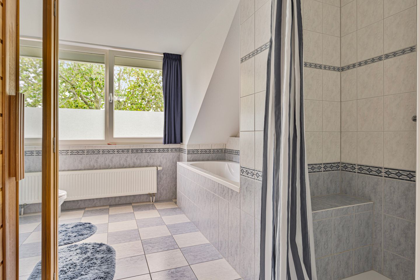 Foto 29 van Westerenbanweg 13