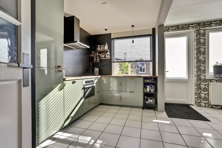 Foto 16 van Irisstraat 39