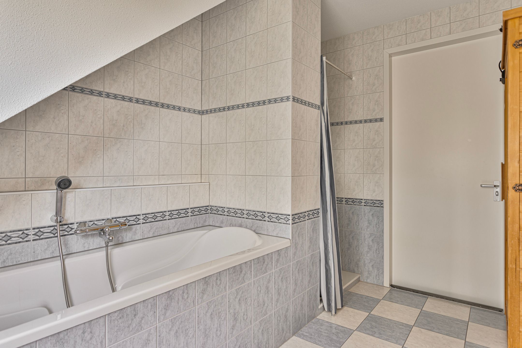 Foto 30 van Westerenbanweg 13