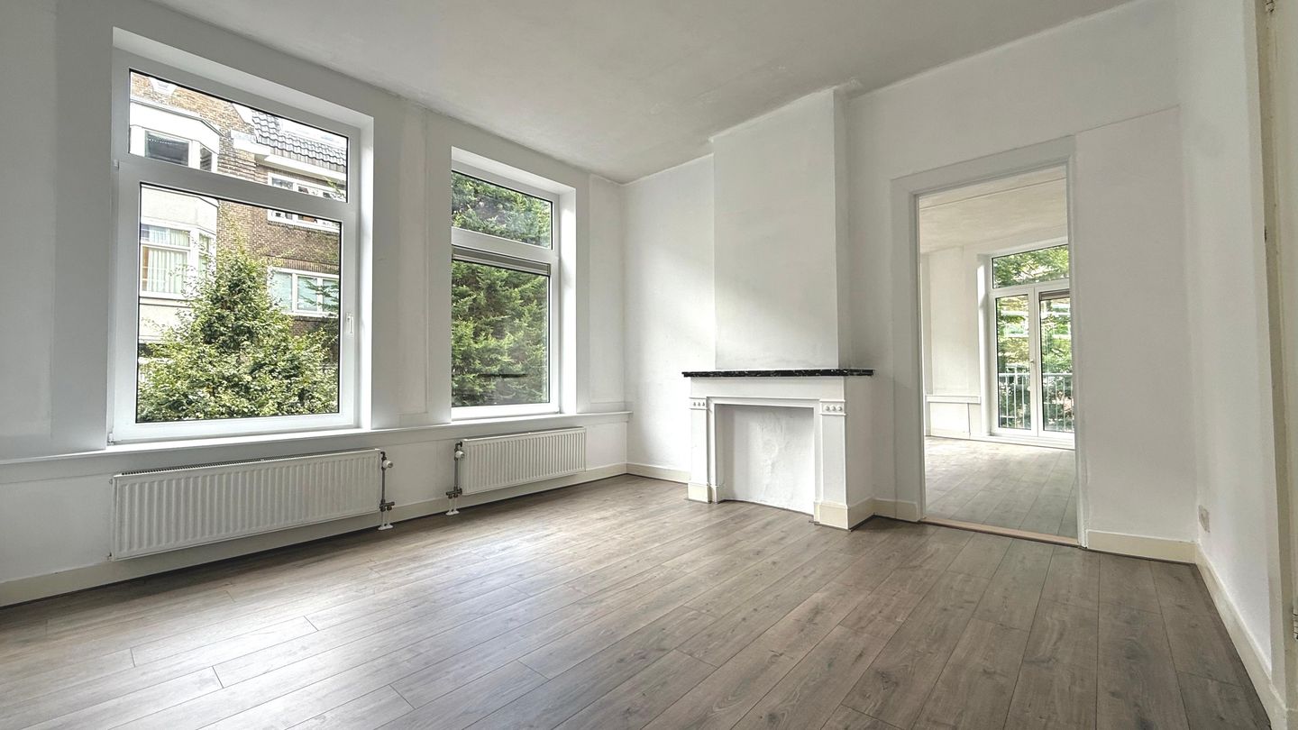 Foto 10 van Maarten Harpertszoon Trompstraat 12-1