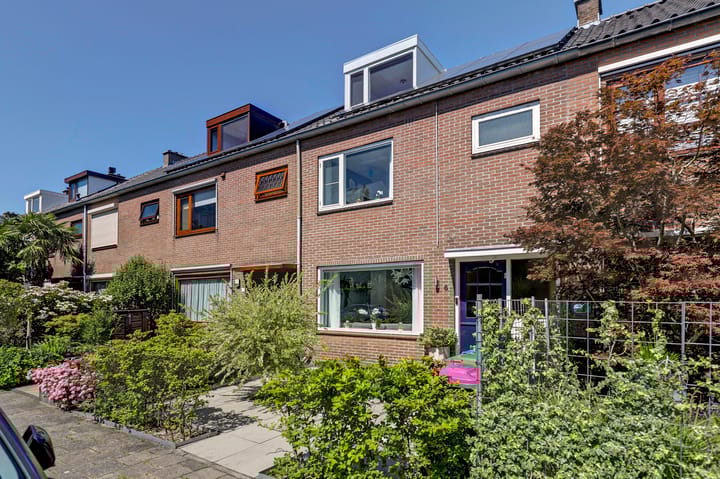 Foto 2 van Winston Churchillstraat 6