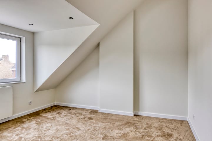 Foto 19 van Papenweg 52