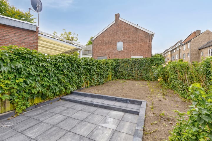 Foto 25 van Papenweg 52