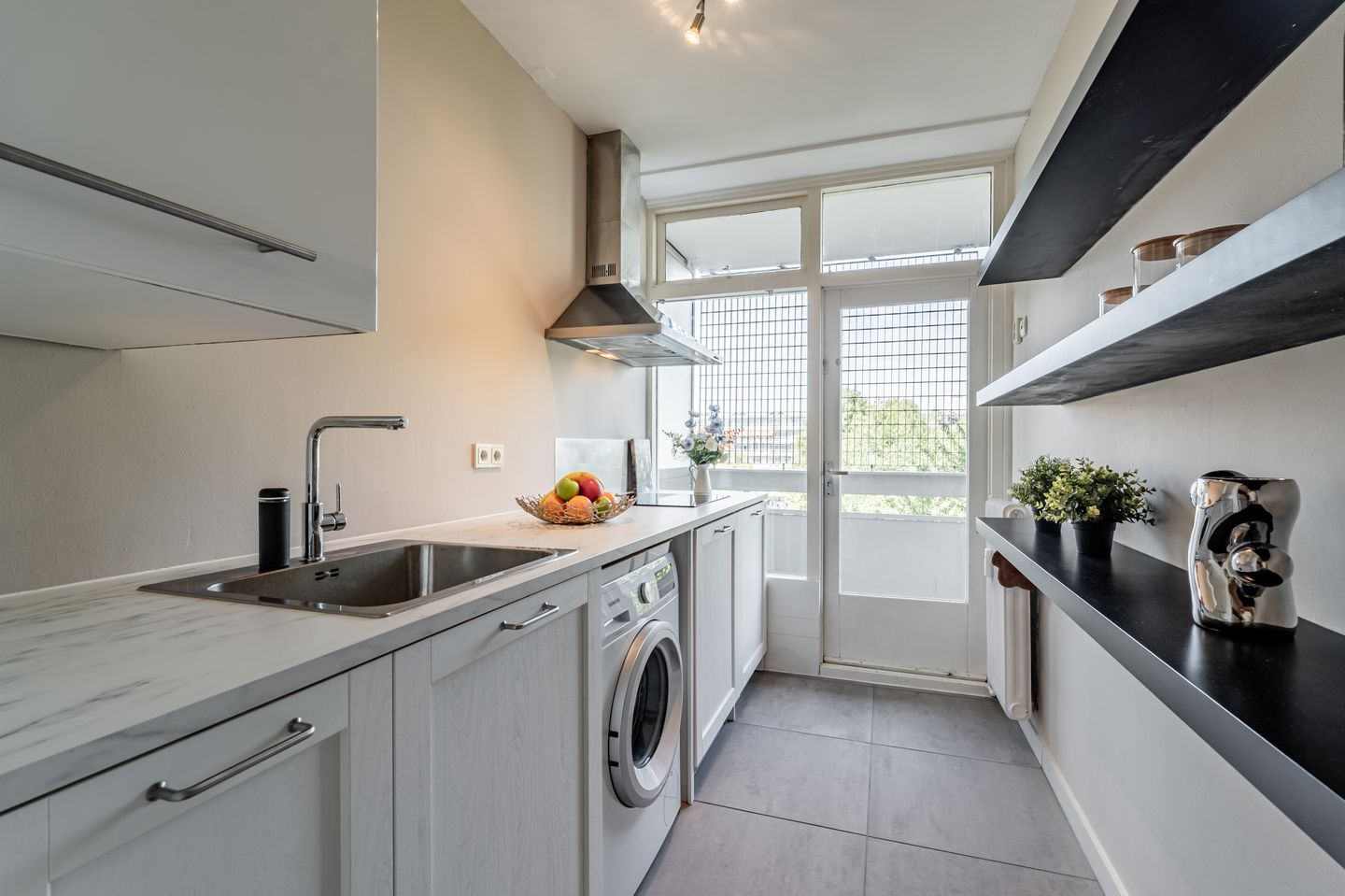 Foto 10 van Schouwenselaan 61