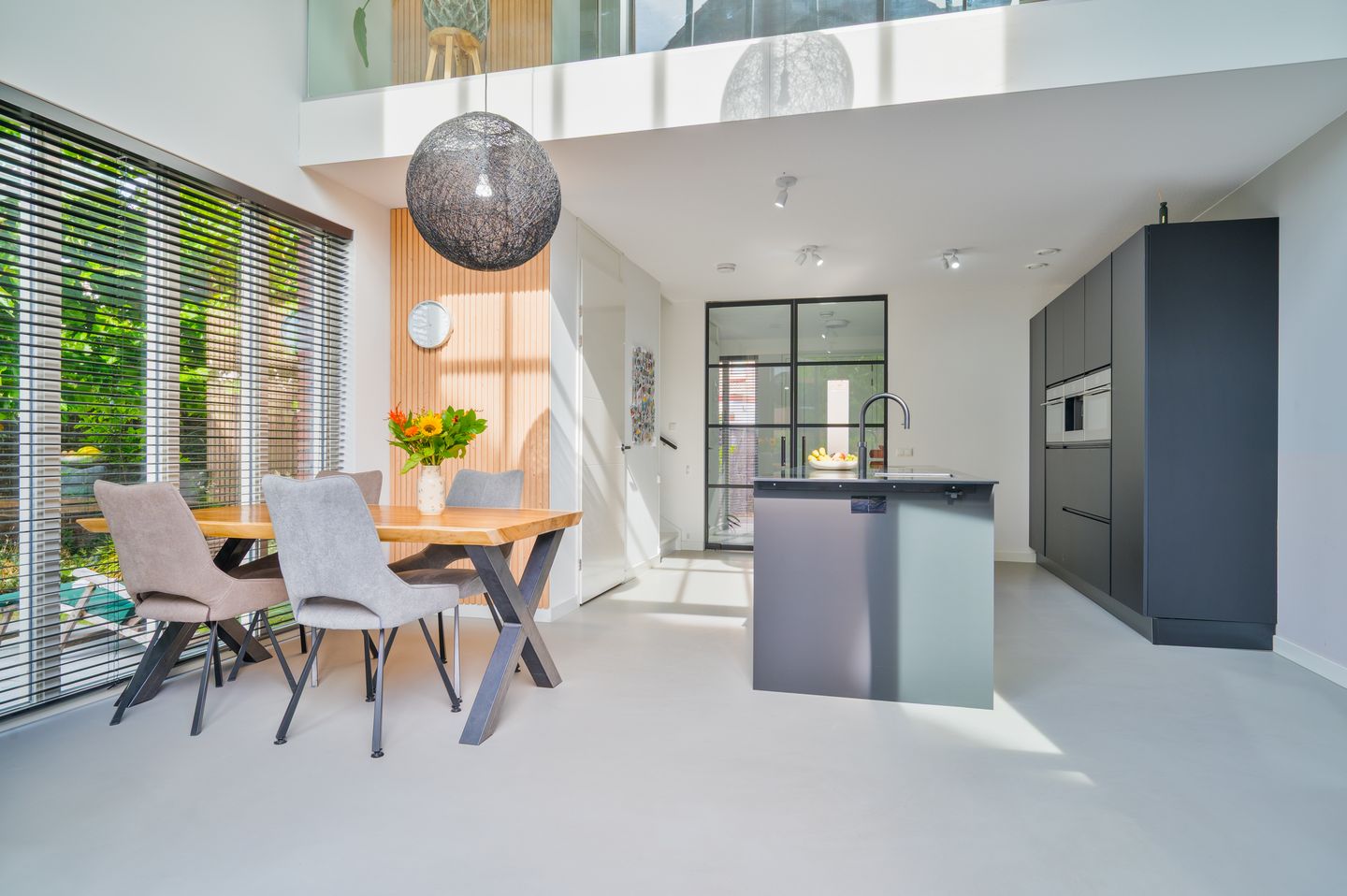 Photo 4 of Willem ten Rijnestraat 4