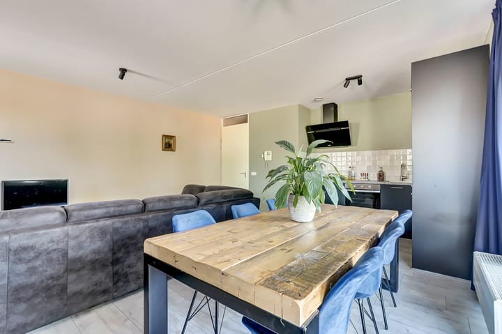 Foto 11 van Van Hoevestraat 45