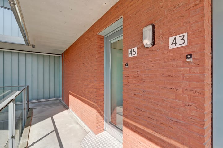 Foto 28 van Van Hoevestraat 45