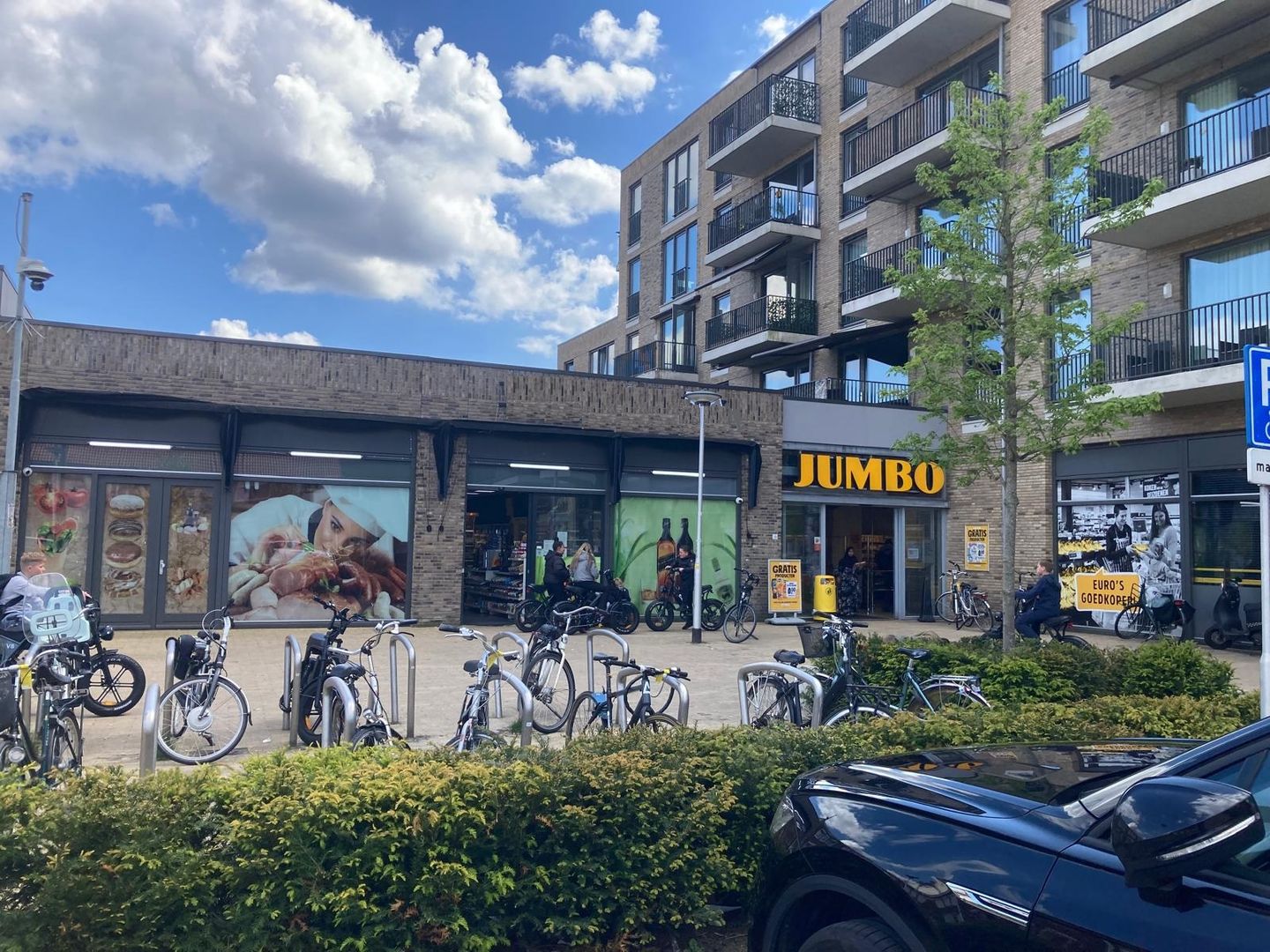 View photo 1 of Pater van den Elsenplein 38