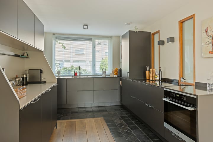 Photo 3 of Paganinistraat 28