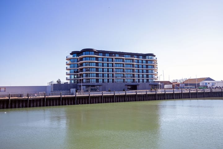 Foto 2 van Middenhavendam 12-601