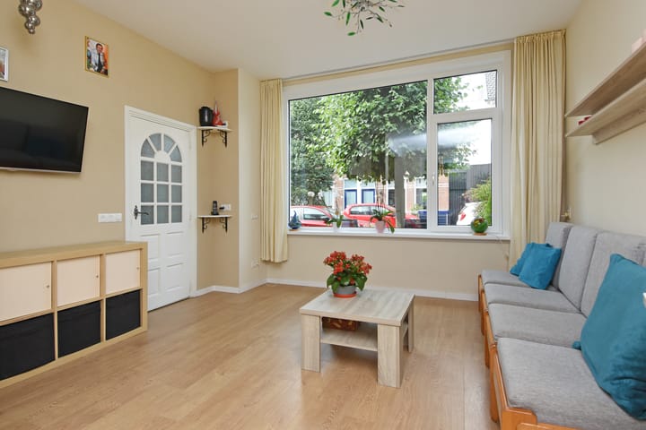 Photo 2 of Oranjelust 19