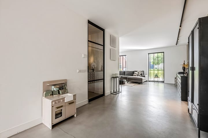 Foto 9 van Lisdodde 58