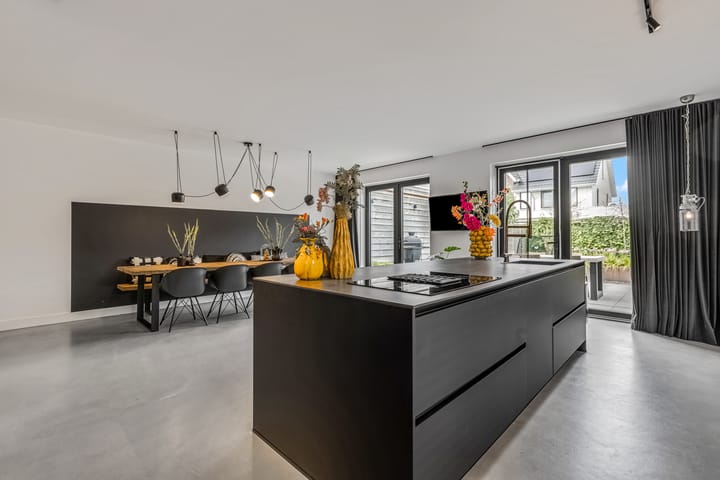 Foto 17 van Lisdodde 58