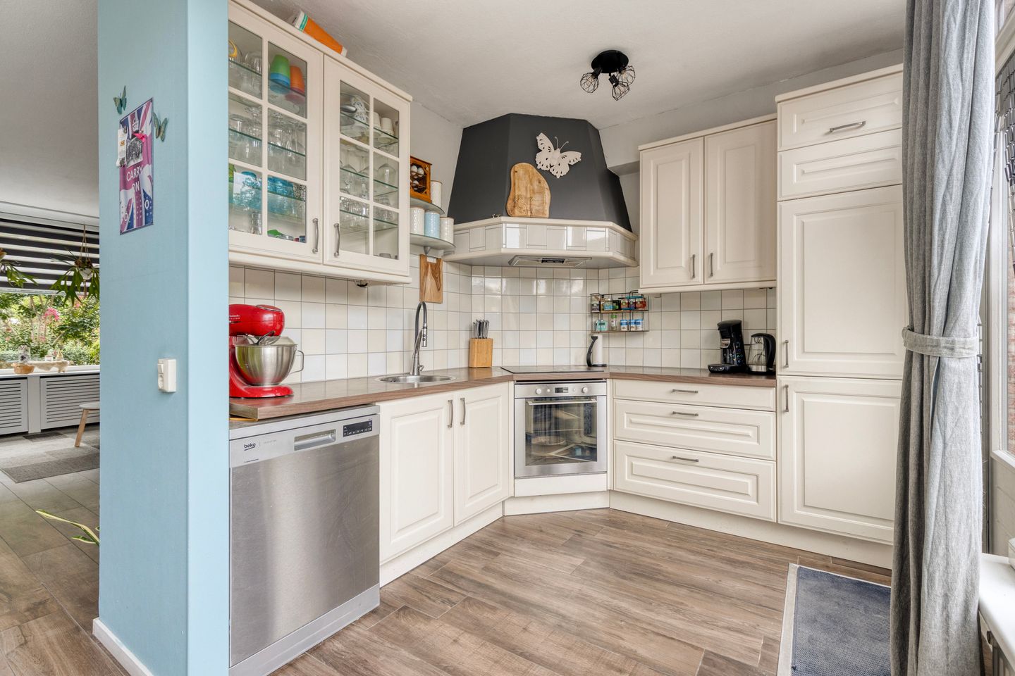 Photo 14 of Walhoven 62