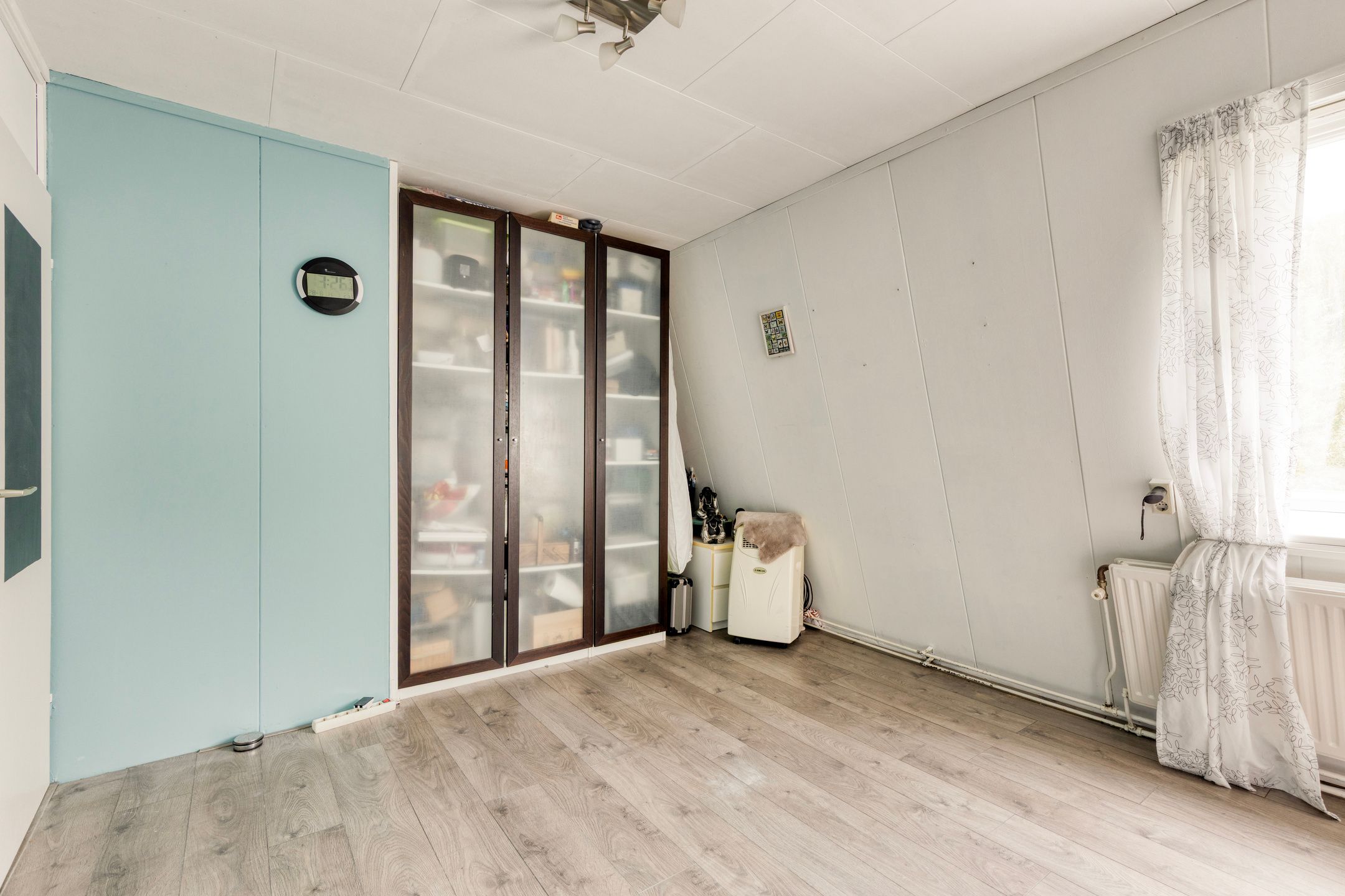 Photo 24 of Walhoven 62