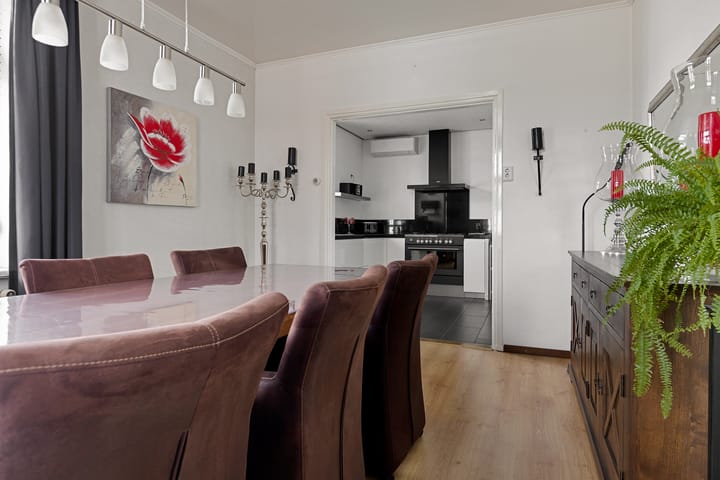 Photo 10 of Stationsstraat 94