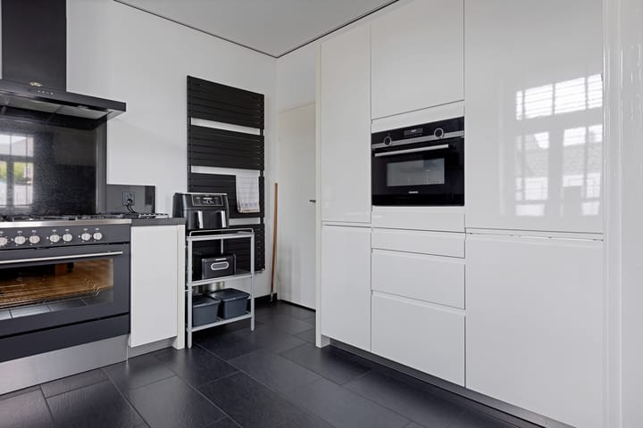 Photo 12 of Stationsstraat 94