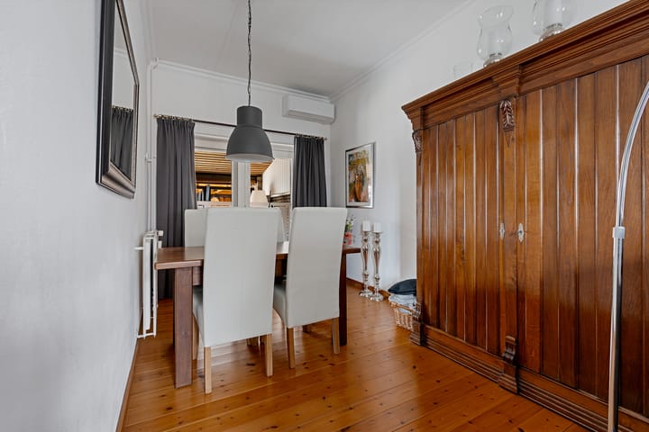 Photo 17 of Stationsstraat 94