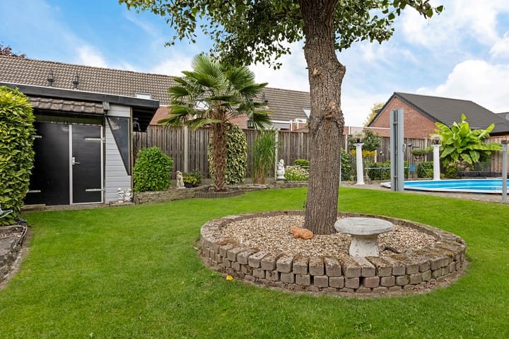 Photo 41 of Stationsstraat 94