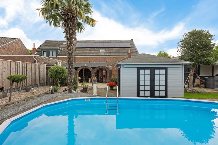 Photo 42 of Stationsstraat 94