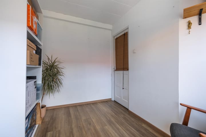 Foto 11 van Voornestraat 13