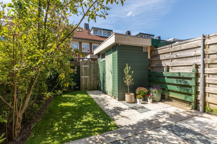 Foto 15 van Voornestraat 13