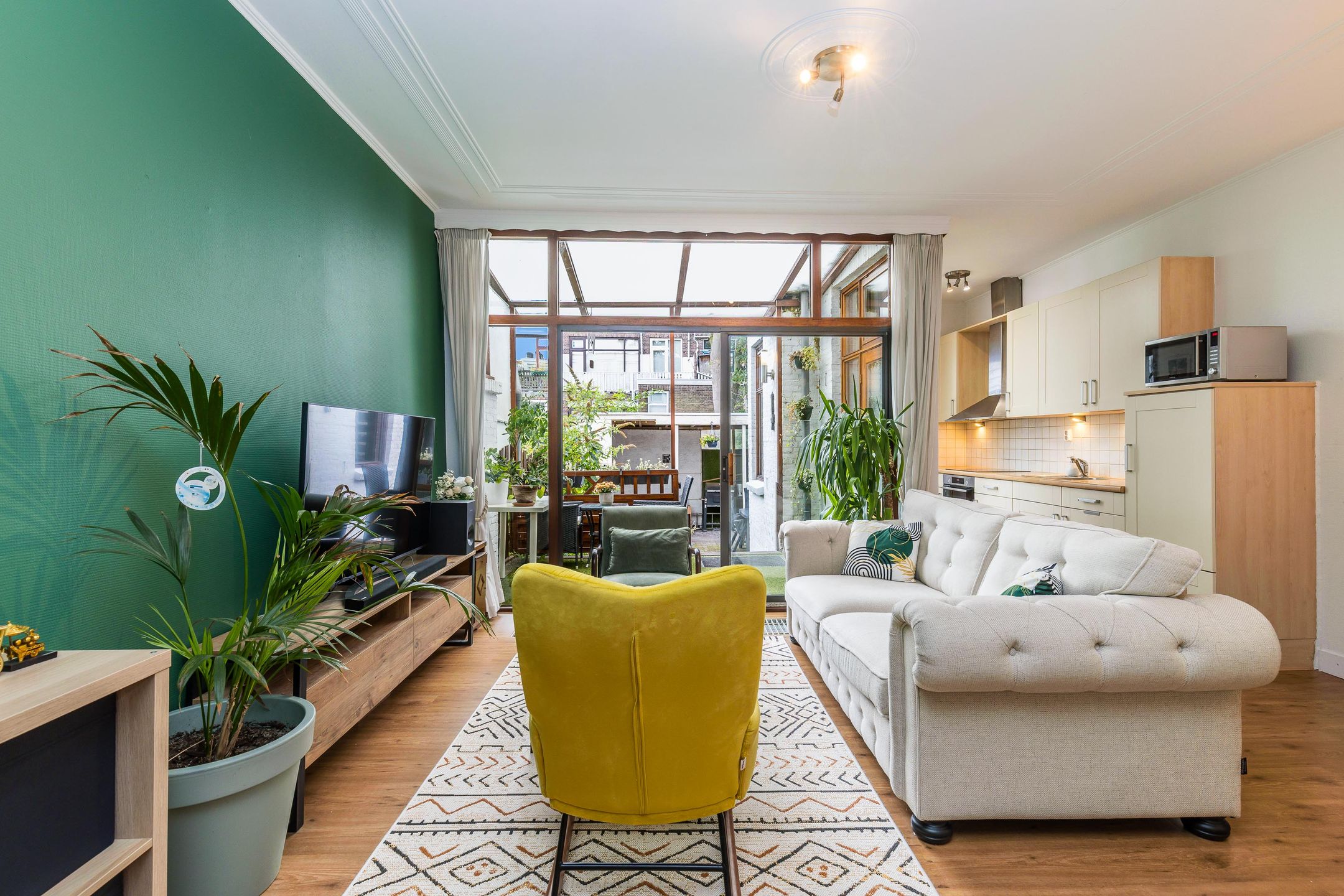 Foto 12 van Albert Cuijpstraat 20