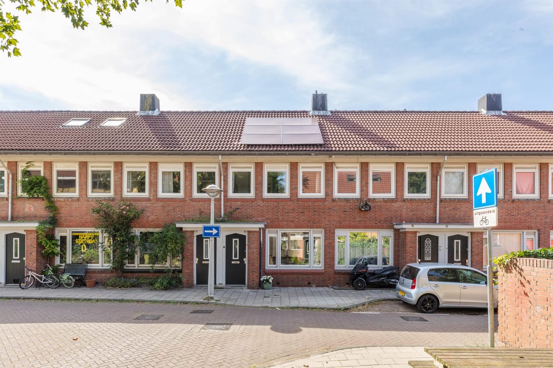 Photo 1 of Voornestraat 13