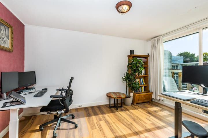 Foto 48 van Albert Cuijpstraat 20