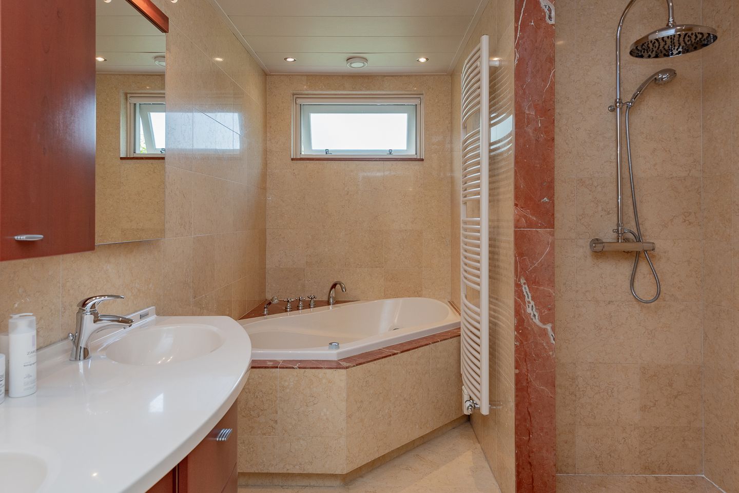 Foto 20 van Zuiderzeestraatweg Oost 26