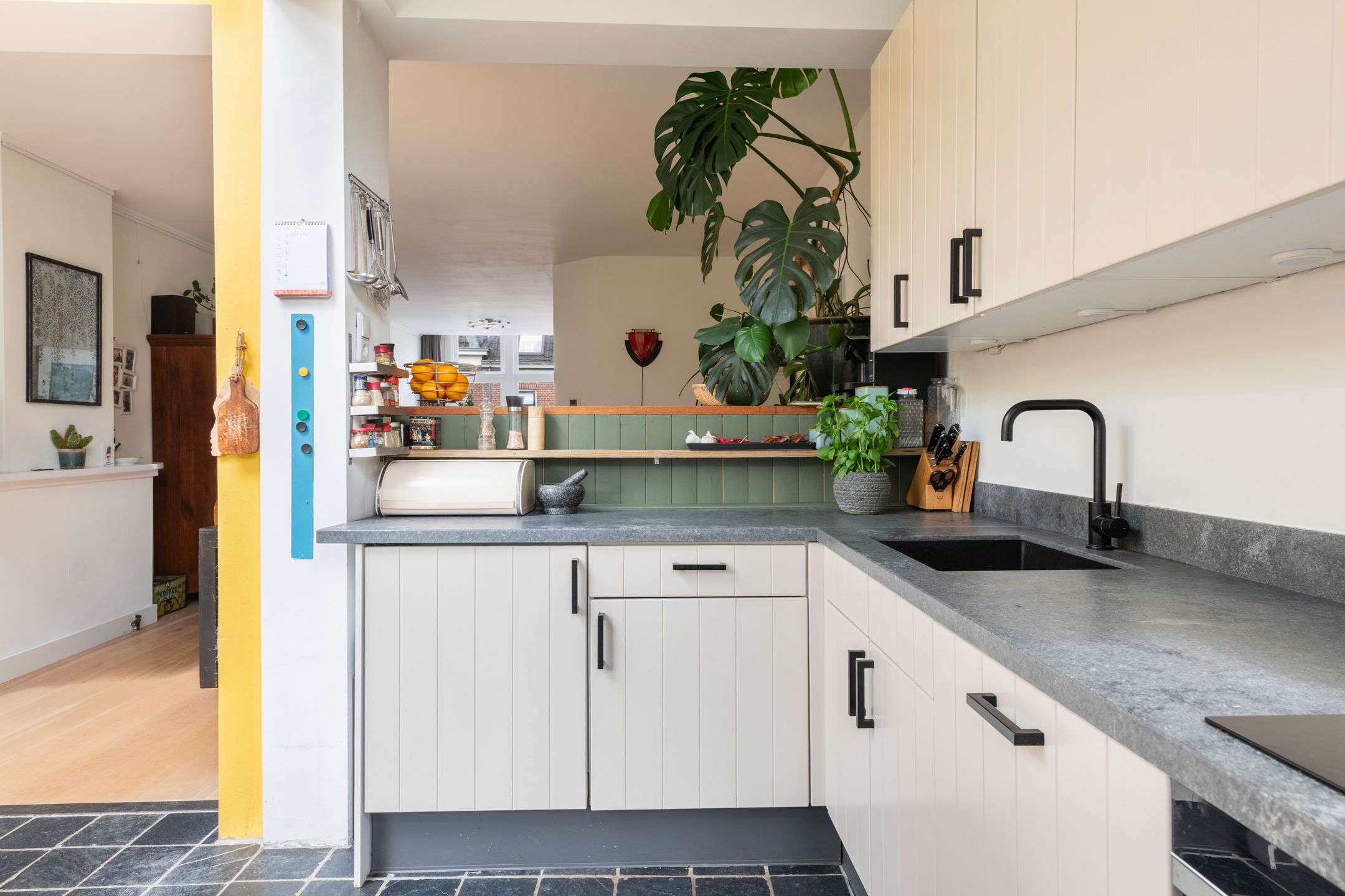 Photo 12 of Griftstraat 47-BS