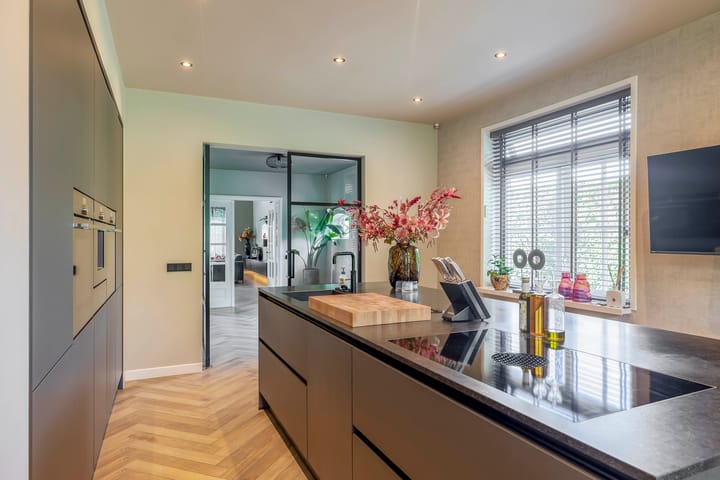 Foto 33 van 1e Kruisweg 28