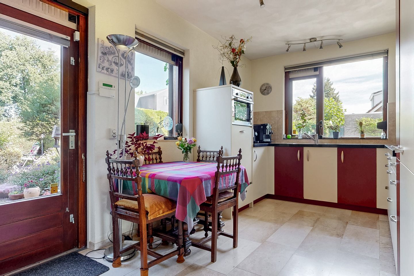 Photo 10 of Oeverloper 1