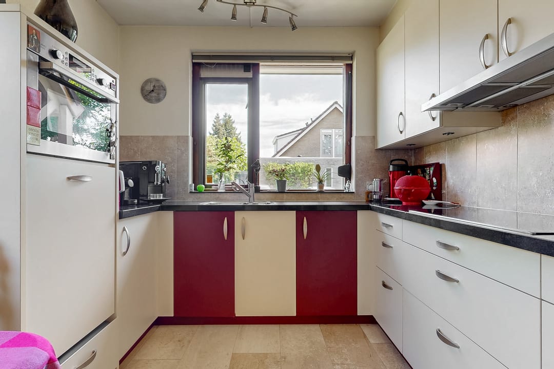 Photo 11 of Oeverloper 1