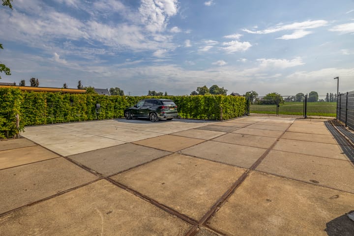 Foto 75 van 1e Kruisweg 28