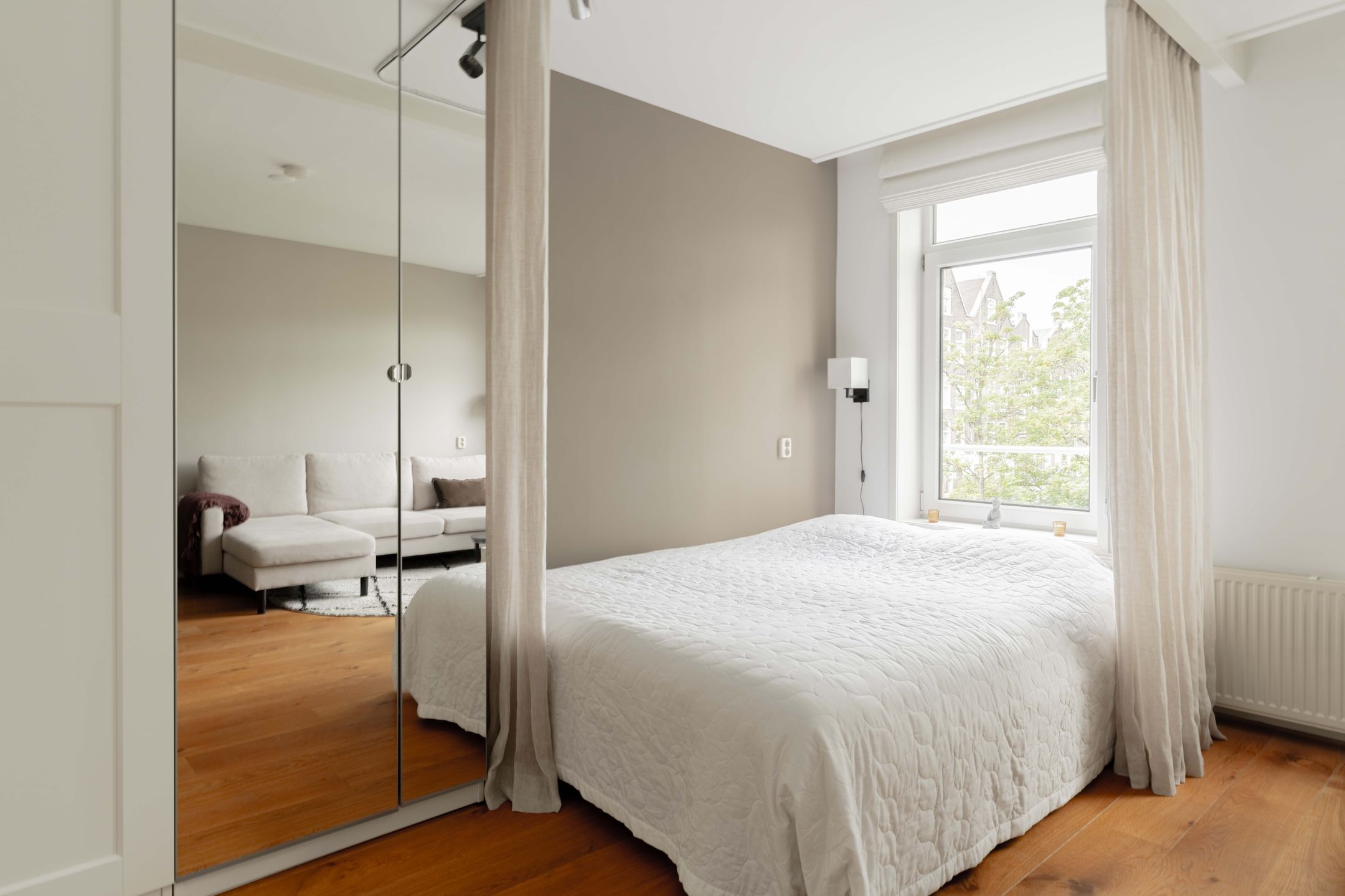 Photo 9 of Jacob van Lennepstraat 52-2A