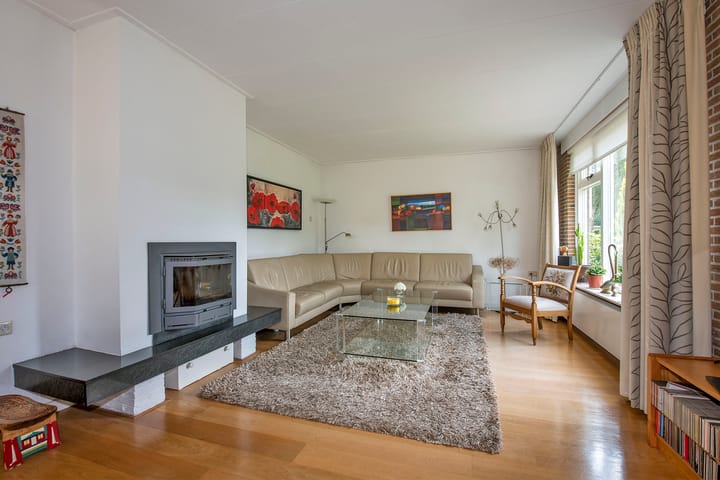 Foto 2 van Theo van Loonstraat 25