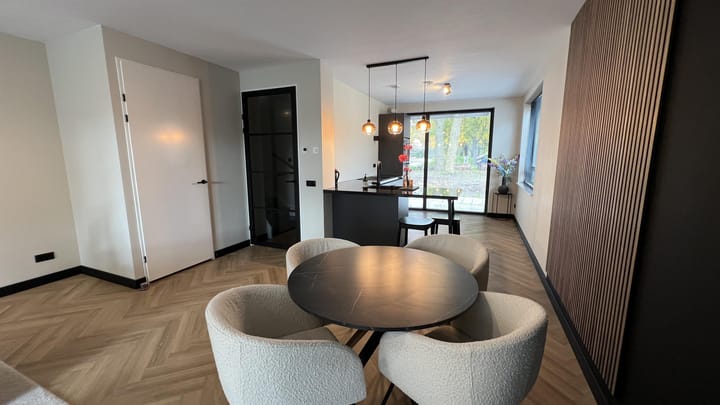 Photo 5 of Edisonbaan 16-1