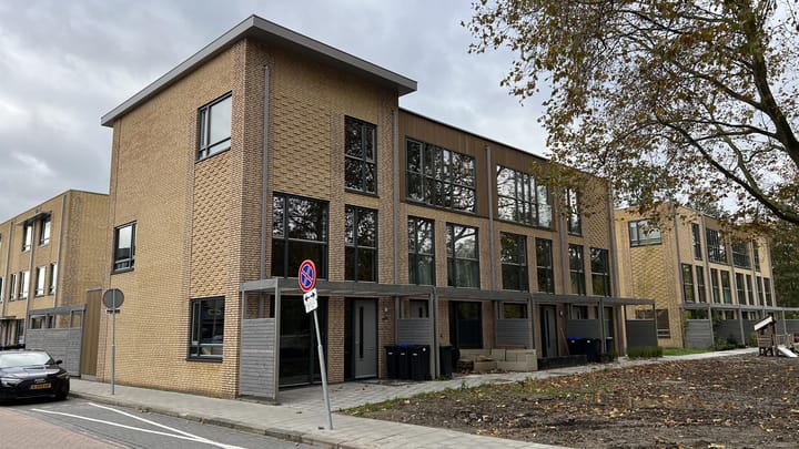 Photo 1 of Edisonbaan 16-1