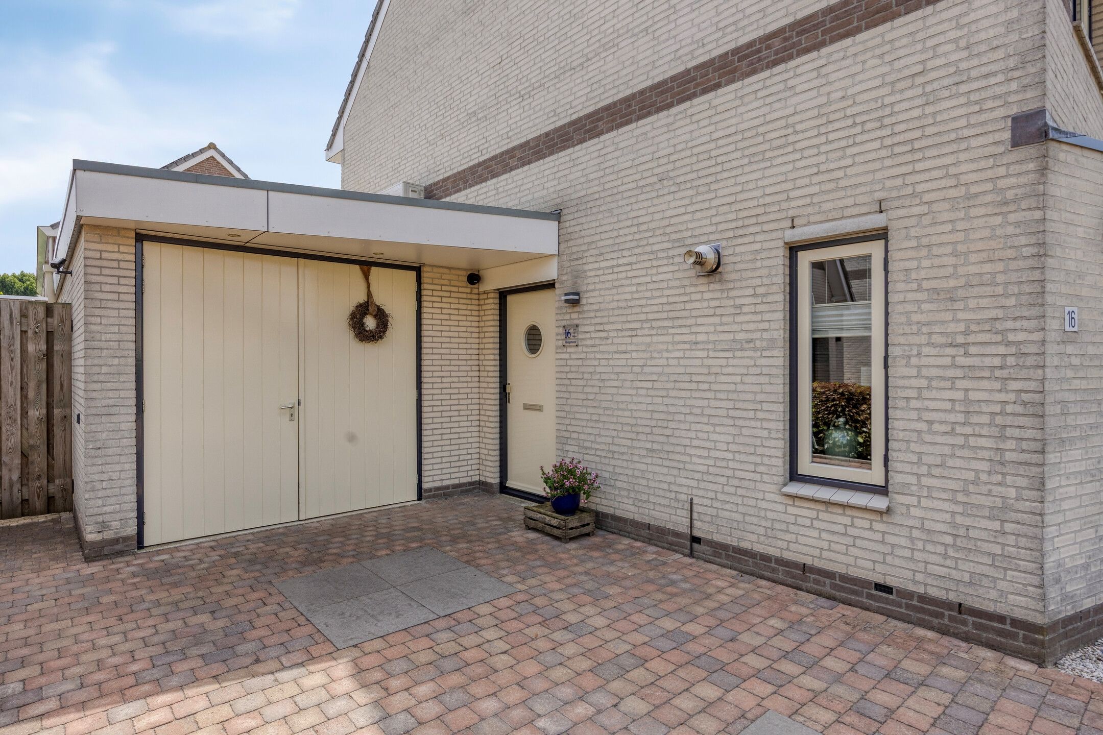 Foto 3 van Uithof 16