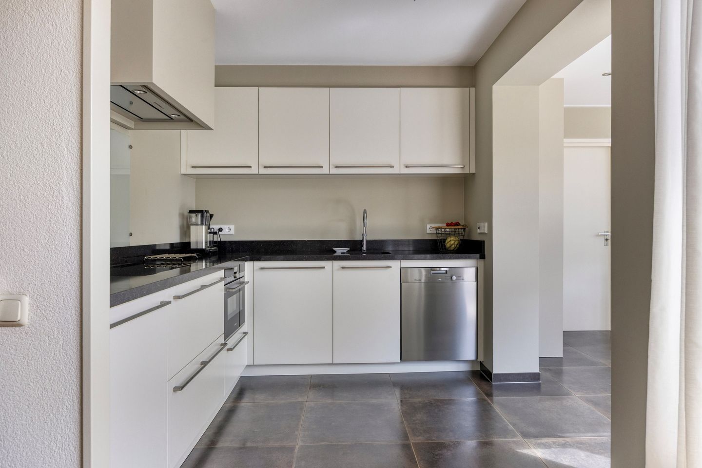 Foto 14 van Uithof 16