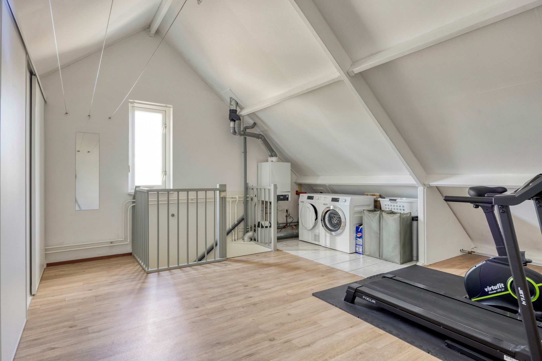 Foto 33 van Uithof 16