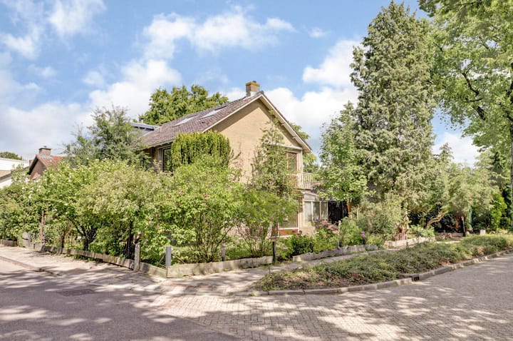 Foto 1 van van Nagell-laan 47