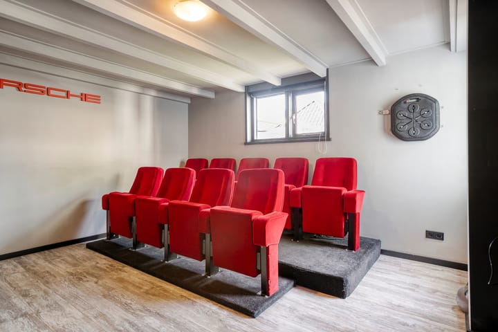 Photo 32 of Kruisstraat 23