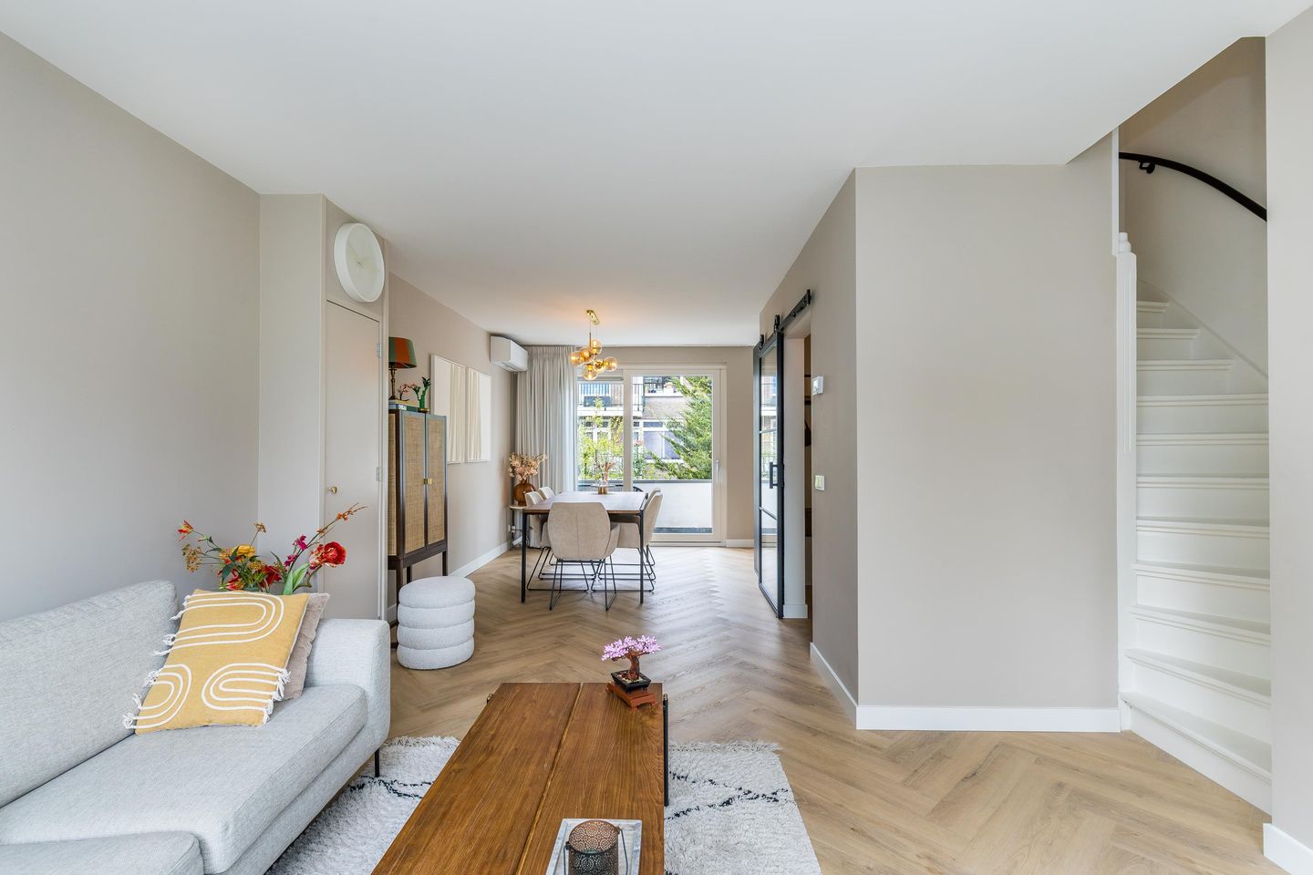 Photo 20 of Duizendschoonstraat 37-A