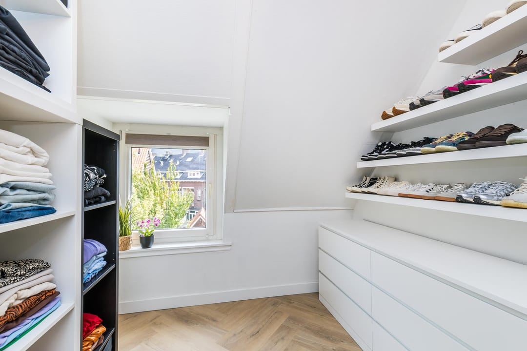 Photo 32 of Duizendschoonstraat 37-A