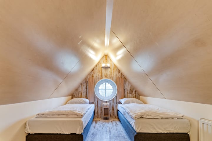 Photo 3 of Zeedijk 24-038